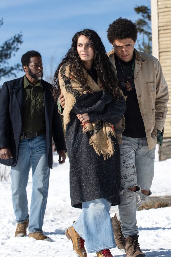 Boyd, Fatima, and Ellis head to the clinic during FROM Season 3 Episode 6.