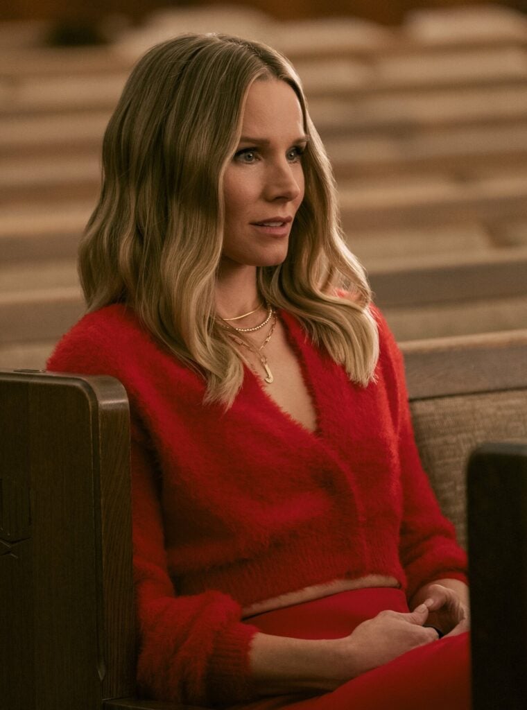 Kristen Bell does a fantastic job as the agnostic that slowly converts to Judaism.