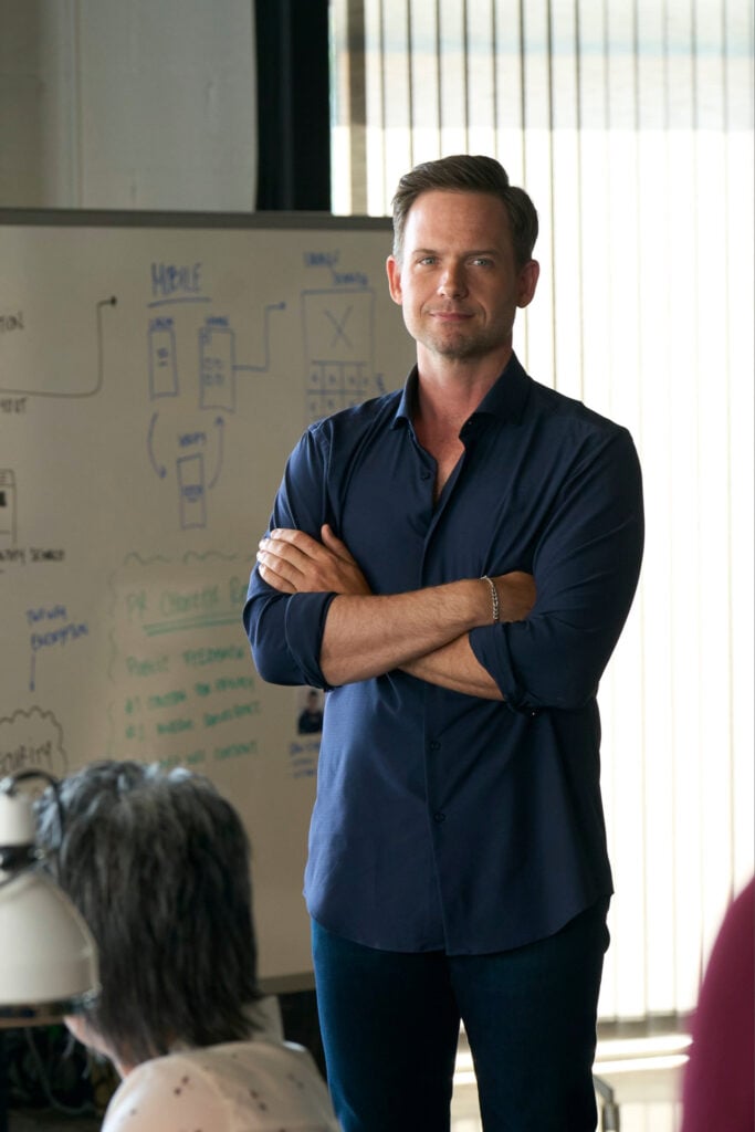 Patrick J Adams stars as Pete in Accused S02E03