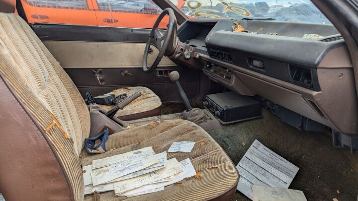 junkyard find 1980 toyota corolla sr5 liftback coupe