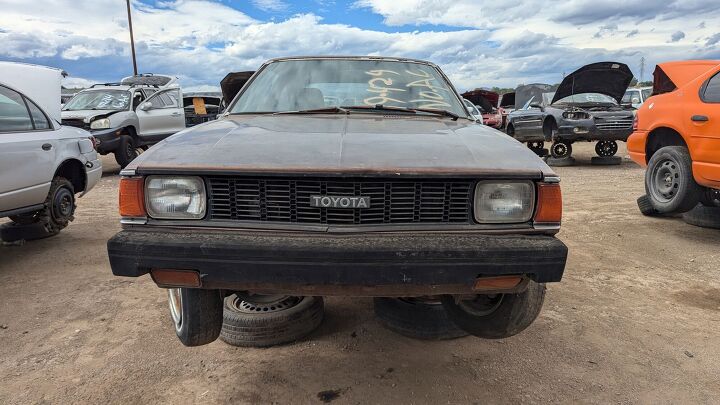 junkyard find 1980 toyota corolla sr5 liftback coupe