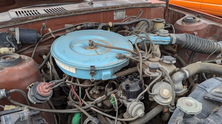 junkyard find 1980 toyota corolla sr5 liftback coupe