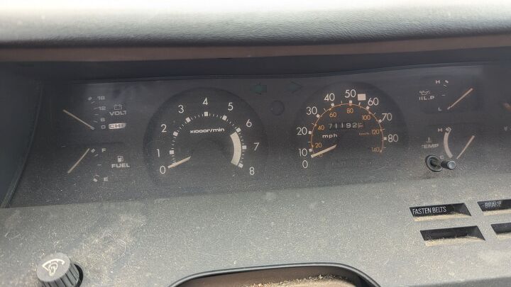 junkyard find 1980 toyota corolla sr5 liftback coupe