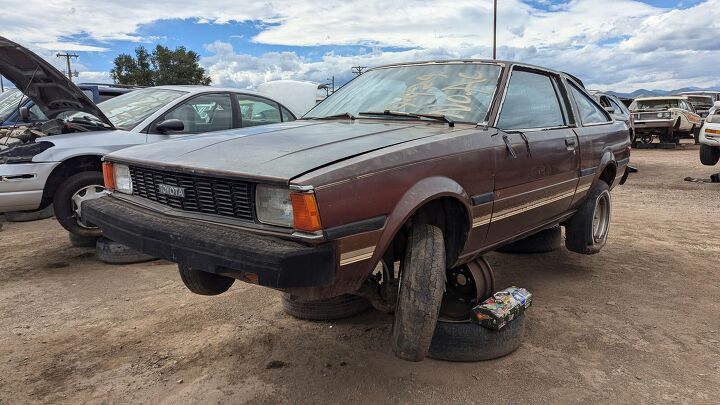 junkyard find 1980 toyota corolla sr5 liftback coupe