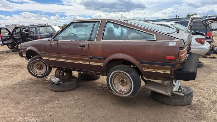 junkyard find 1980 toyota corolla sr5 liftback coupe