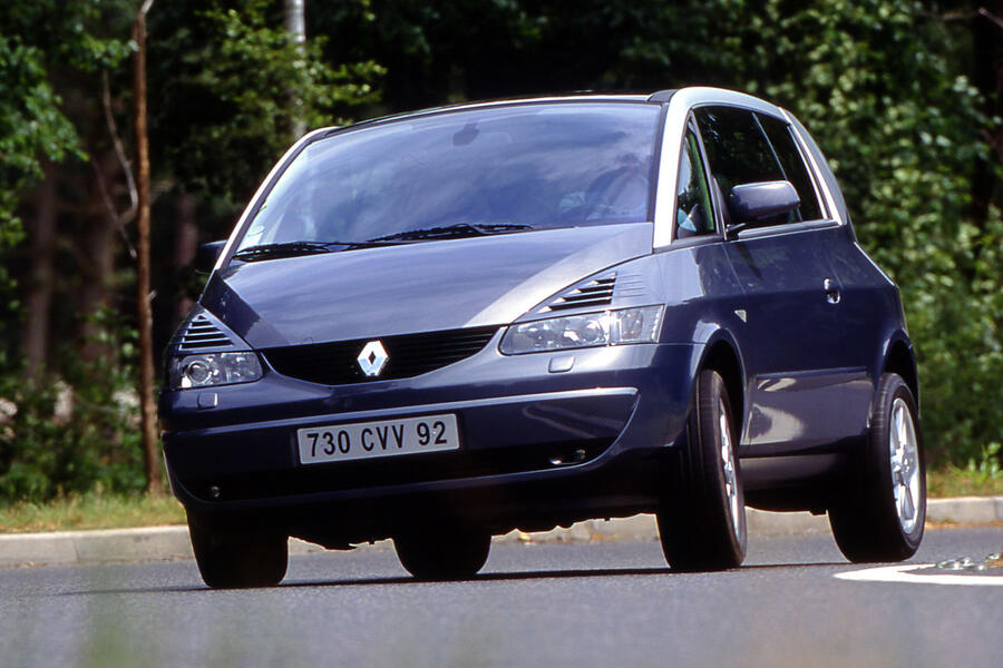 Renault Avantime – front cornering