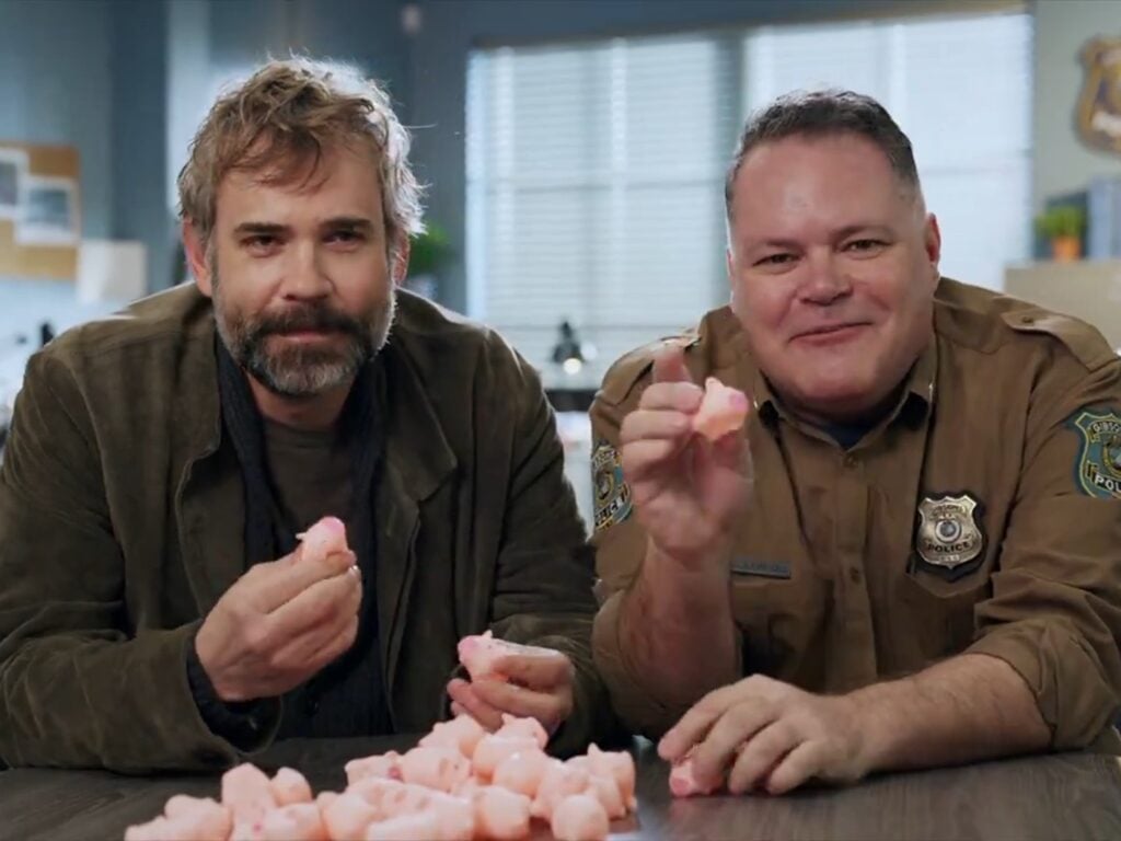 Aaron Douglas pranks Rossif Sutherland with rubber pigs.