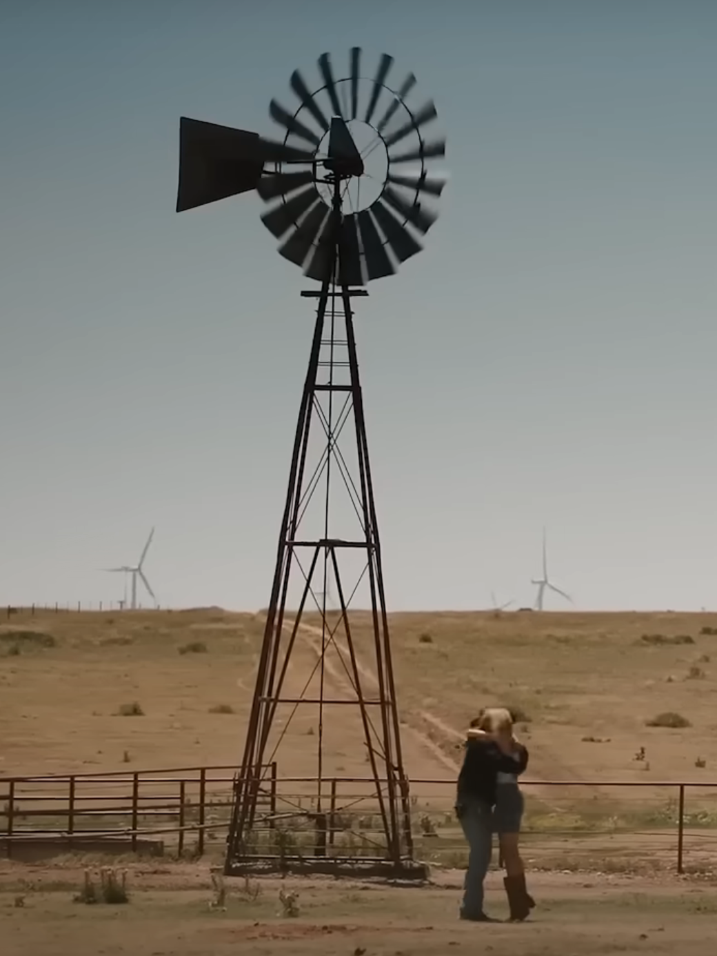 Long shot of Beth visiting Rip in Texas on Yellowstone Season 5 Episode 10