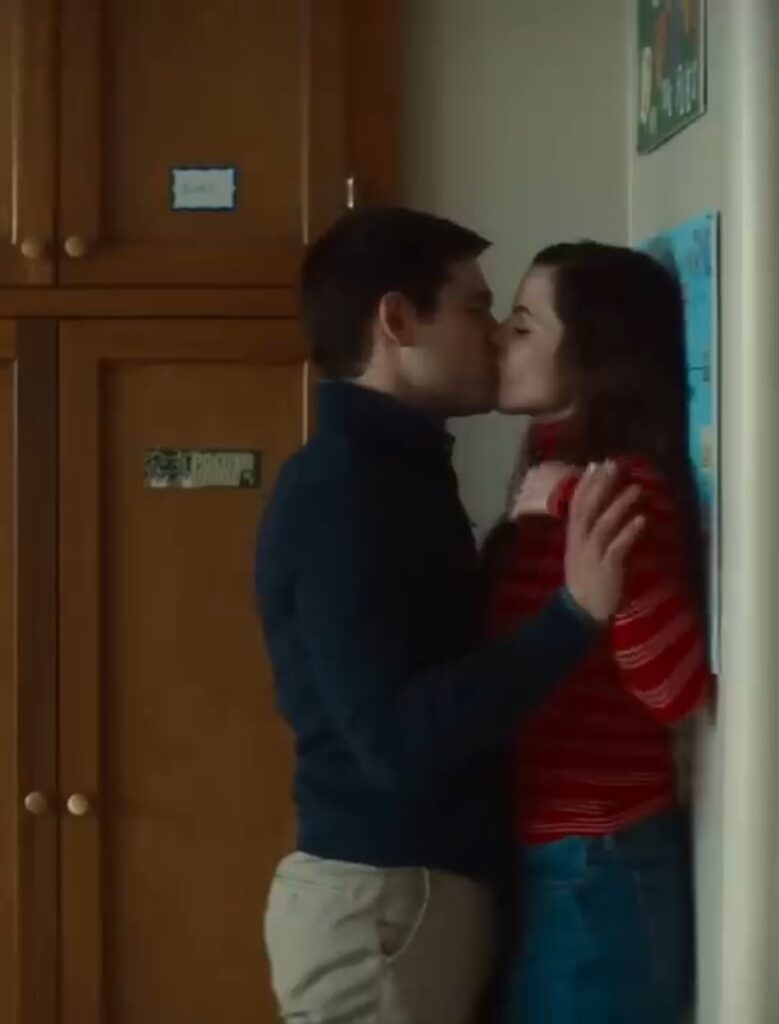 Kissing in Classroom Three Women Season 1 Episode 8