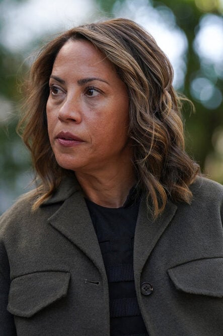 Elizabeth Rodriguez guest stars as Detective Suarez.