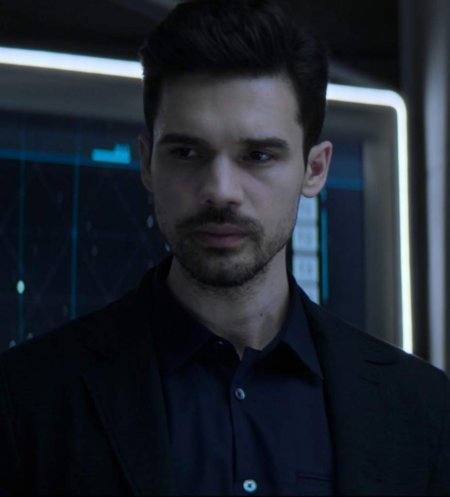 Steven Strait as Jim Holden in The Expanse.