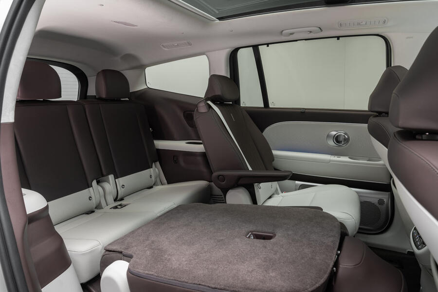 Hyundai Ioniq 9 rear seats