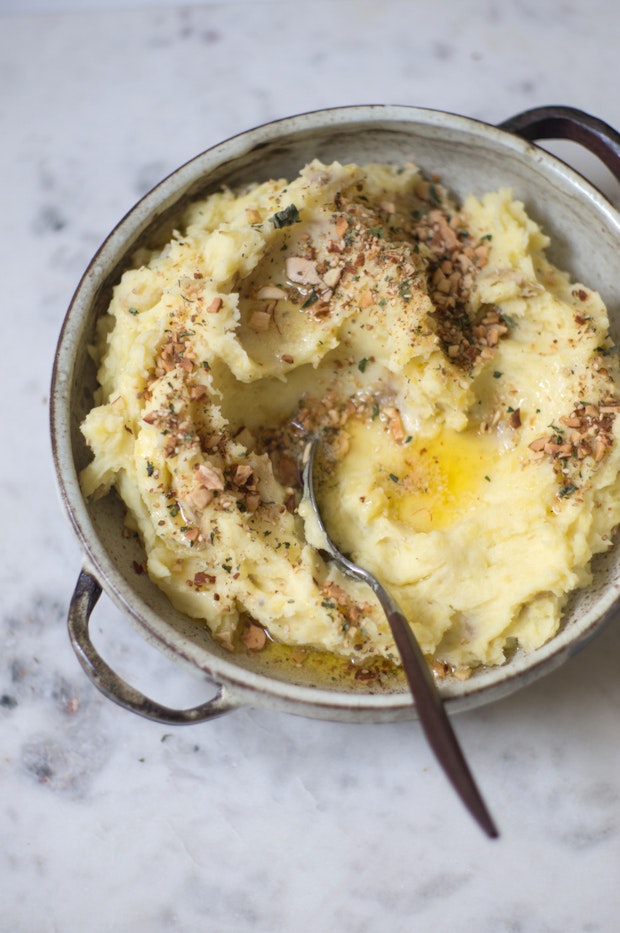 Best Mashed Potatoes in a Bowl