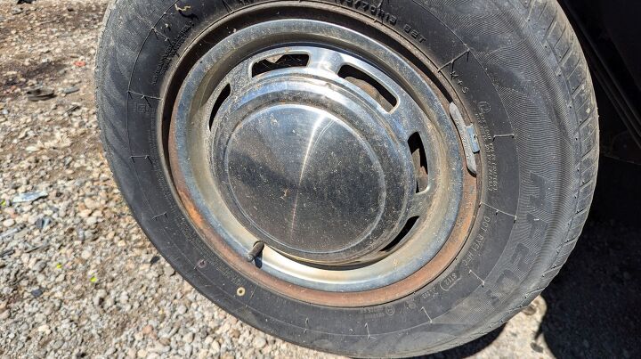 junkyard find 1974 ford pinto wagon