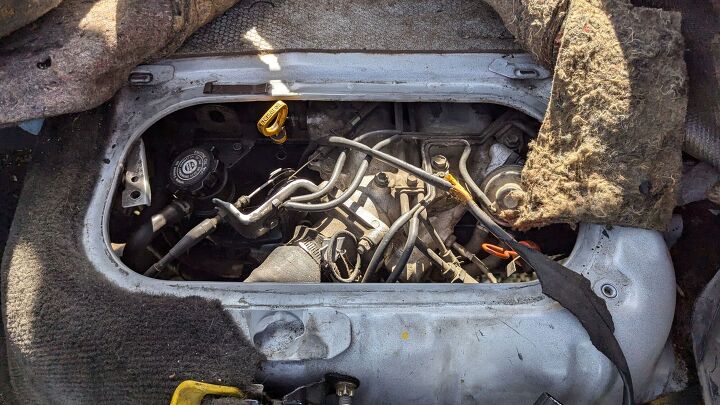 junkyard find 1995 toyota previa le s c with 465 234 miles