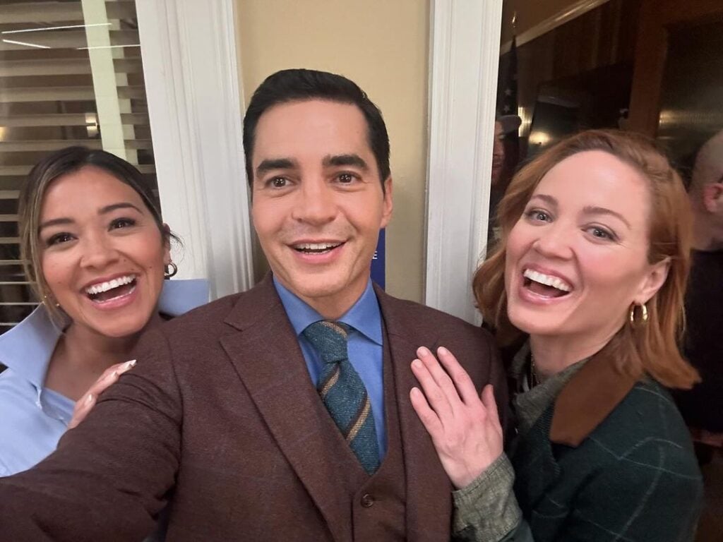 Gina Rodriguez, Ramon Rodriguez, and Erika Christensen on set.