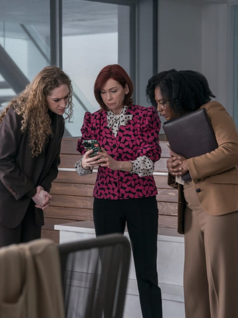 Micaela Diamond as Det. Samantha Edwards, Carrie Preston as Elsbeth Tascioni, and April Matthis as Misty Ritt